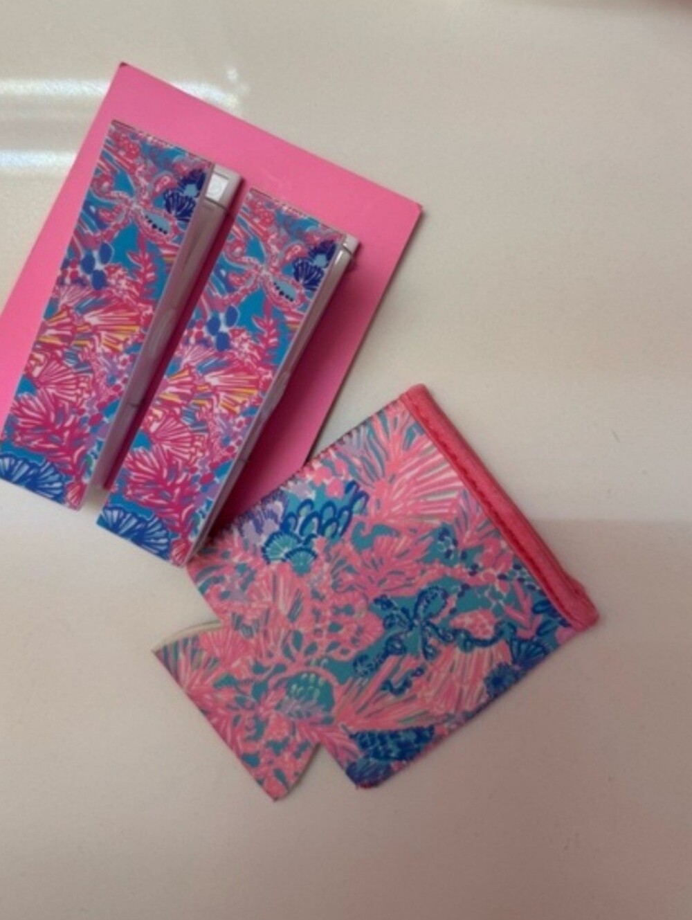Lilly Pulitzer Towel Clips And Coozie
